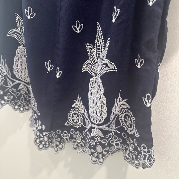 Farm Rio Embroidery Romper - Excellent Condition - Picture 6 of 7